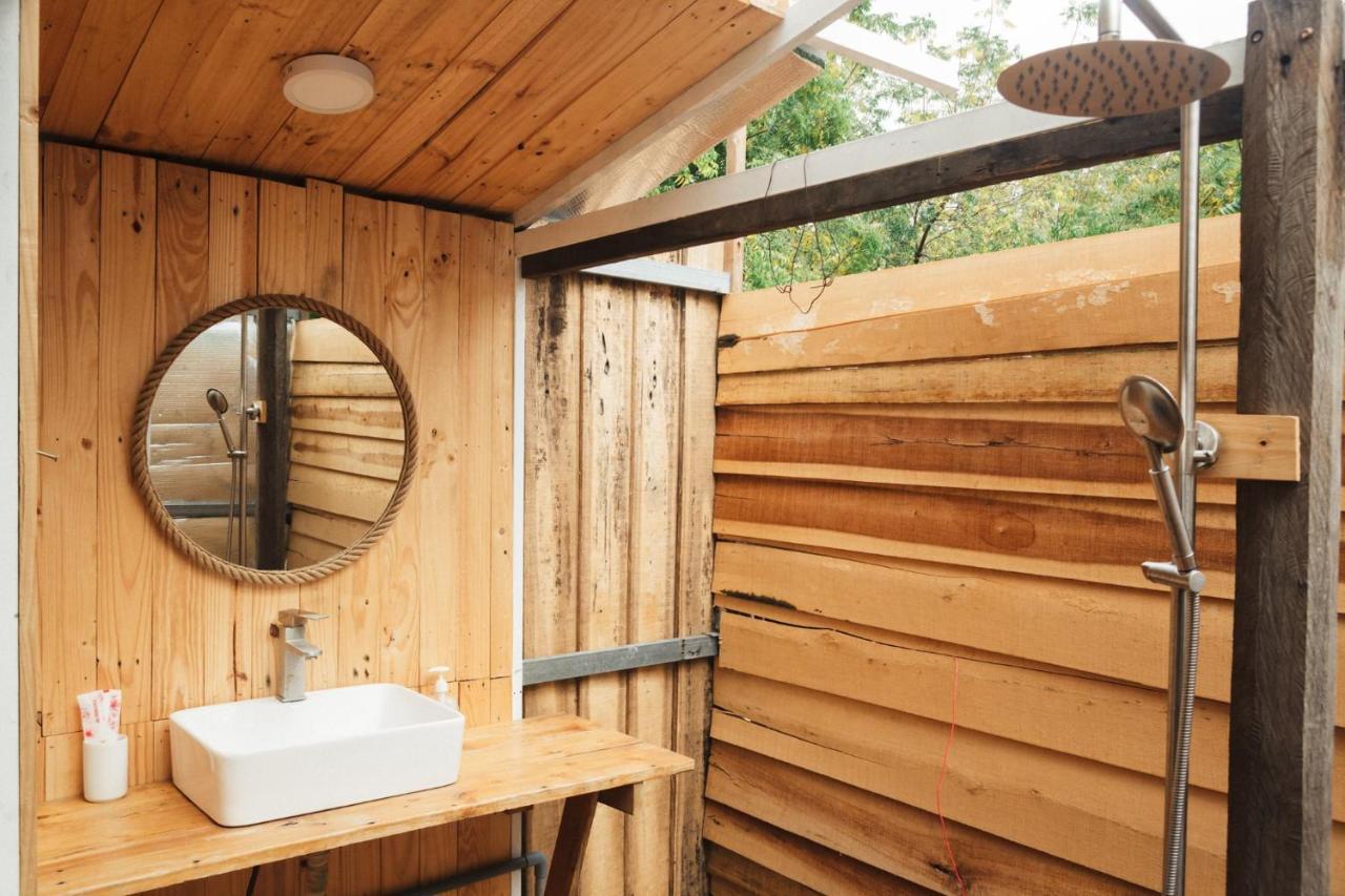 Villa Đảo Hoa Vàng Cam Ranh - Venue Travel Exterior foto